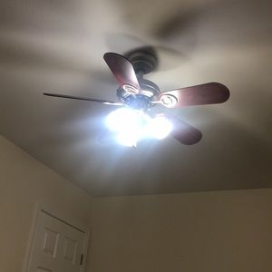 Meet your Posher, Armstrong